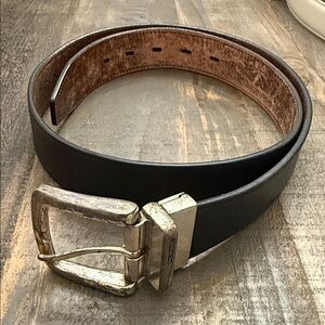 Brighton Women’s reversible, Black/Brown Leather Belt